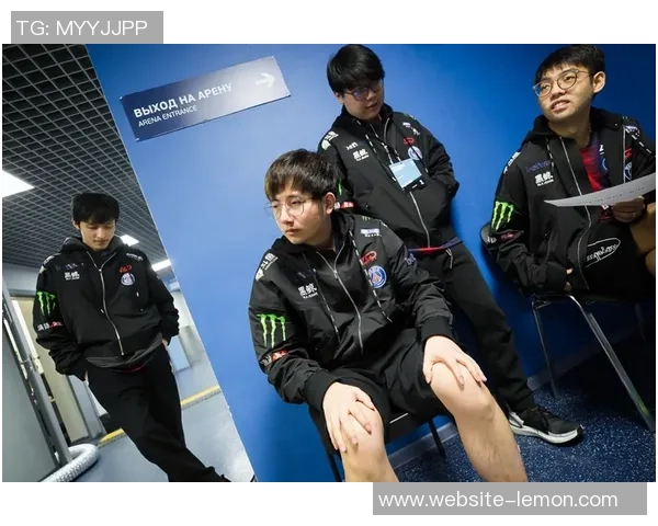 DOTA2最新实力排行榜揭晓BLG战队强势领跑前十名 DOTA2最新实力排行榜揭晓BLG战队强势领跑前十名