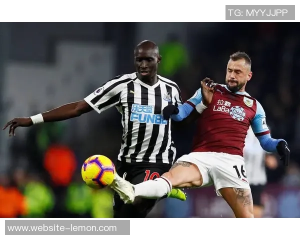 曼联与纽卡精彩对决视频重播回顾全场精彩瞬间与关键时刻分析